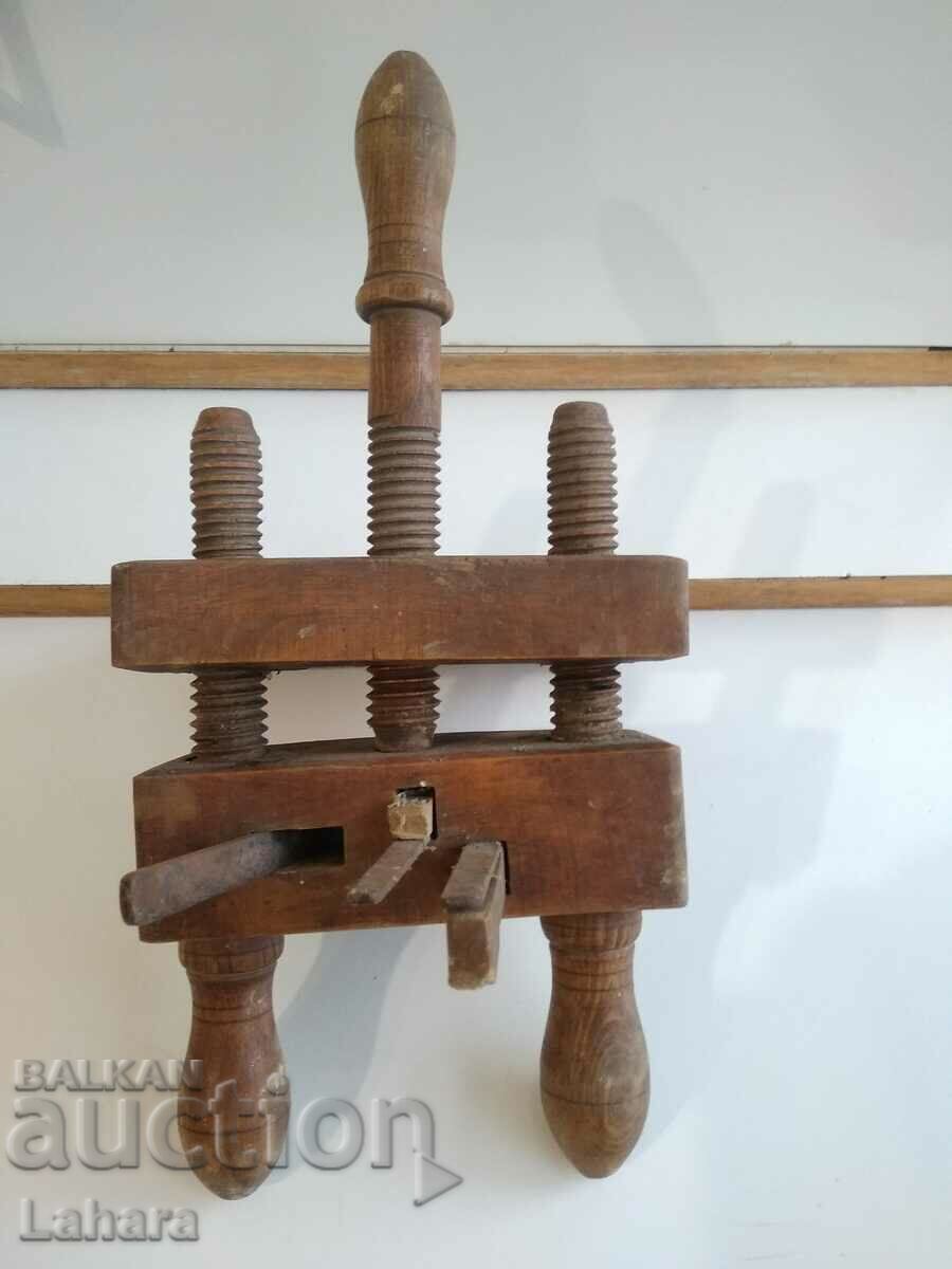 Auction Carpenter's planer for barrel grooves Auction Carpenter's planer for barrel grooves