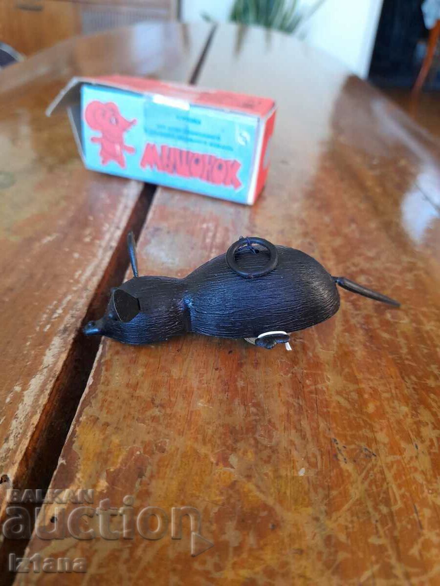 Παλιό παιχνίδι ποντίκι με τιμή 55.00 BGN | € 28.12 Παλιό παιχνίδι ποντίκι με τιμή 55.00 BGN | € 28.12