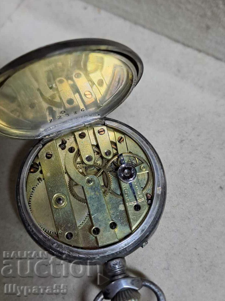 Delivery of Silver watch balance is a healthy prevention Delivery of Silver watch balance is a healthy prevention