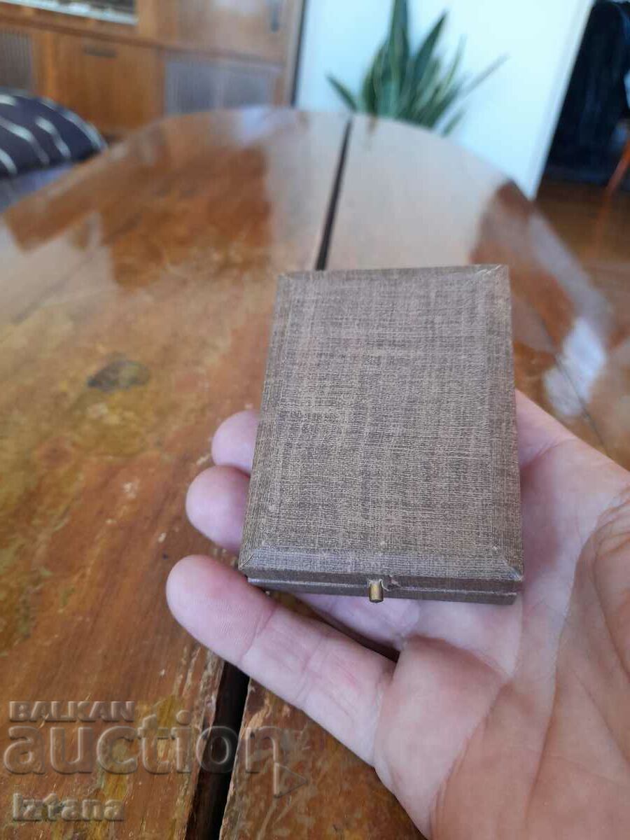 Auction Old box DSO Rodopa Auction Old box DSO Rodopa