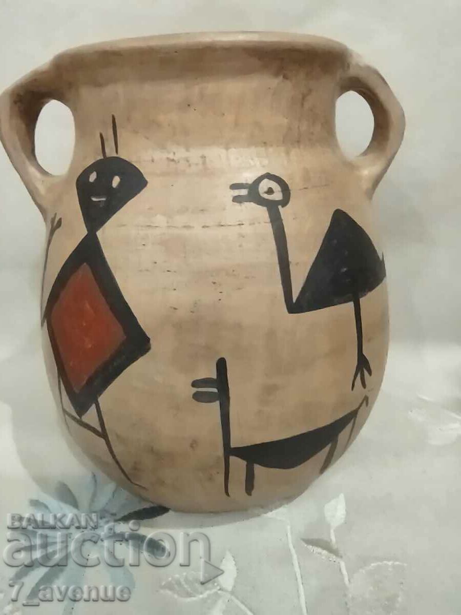 Auction Interesting ceramic vessel, author, pottery, Chile, 11/15/24 Auction Interesting ceramic vessel, author, pottery, Chile, 11/15/24