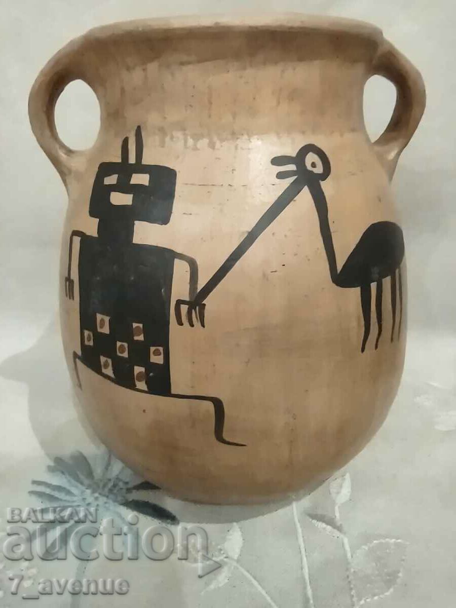 Interesting ceramic vessel, author, pottery, Chile, 11/15/24 Interesting ceramic vessel, author, pottery, Chile, 11/15/24