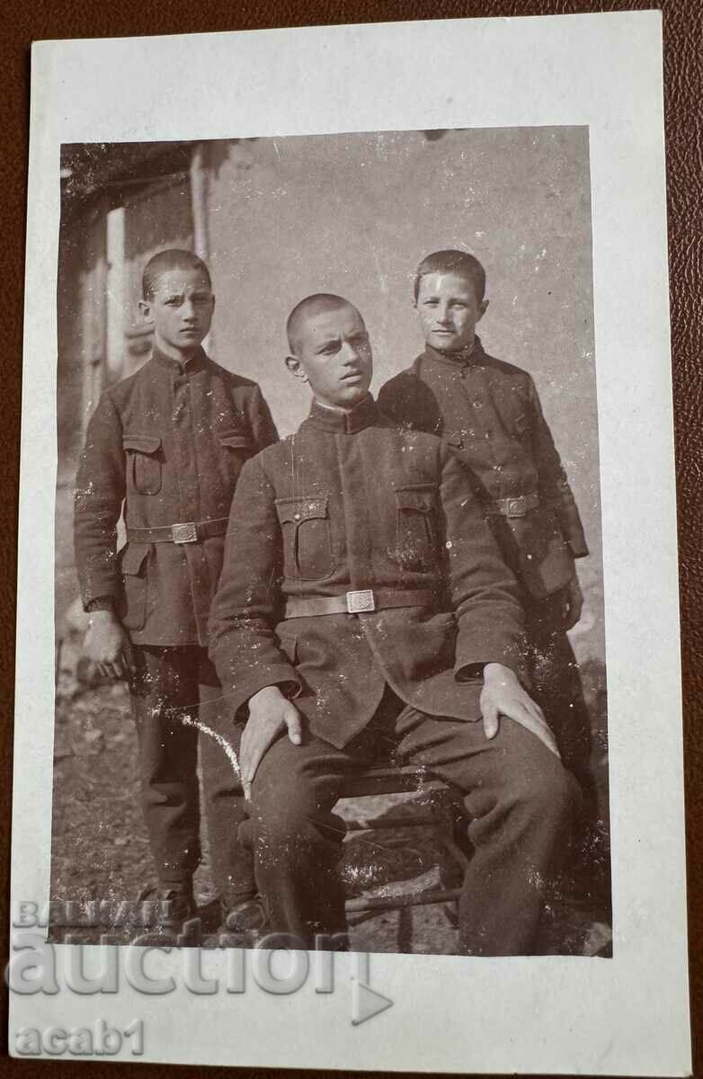 Students of Svilengrad School with price 9.99 BGN | € 5.11 Students of Svilengrad School with price 9.99 BGN | € 5.11