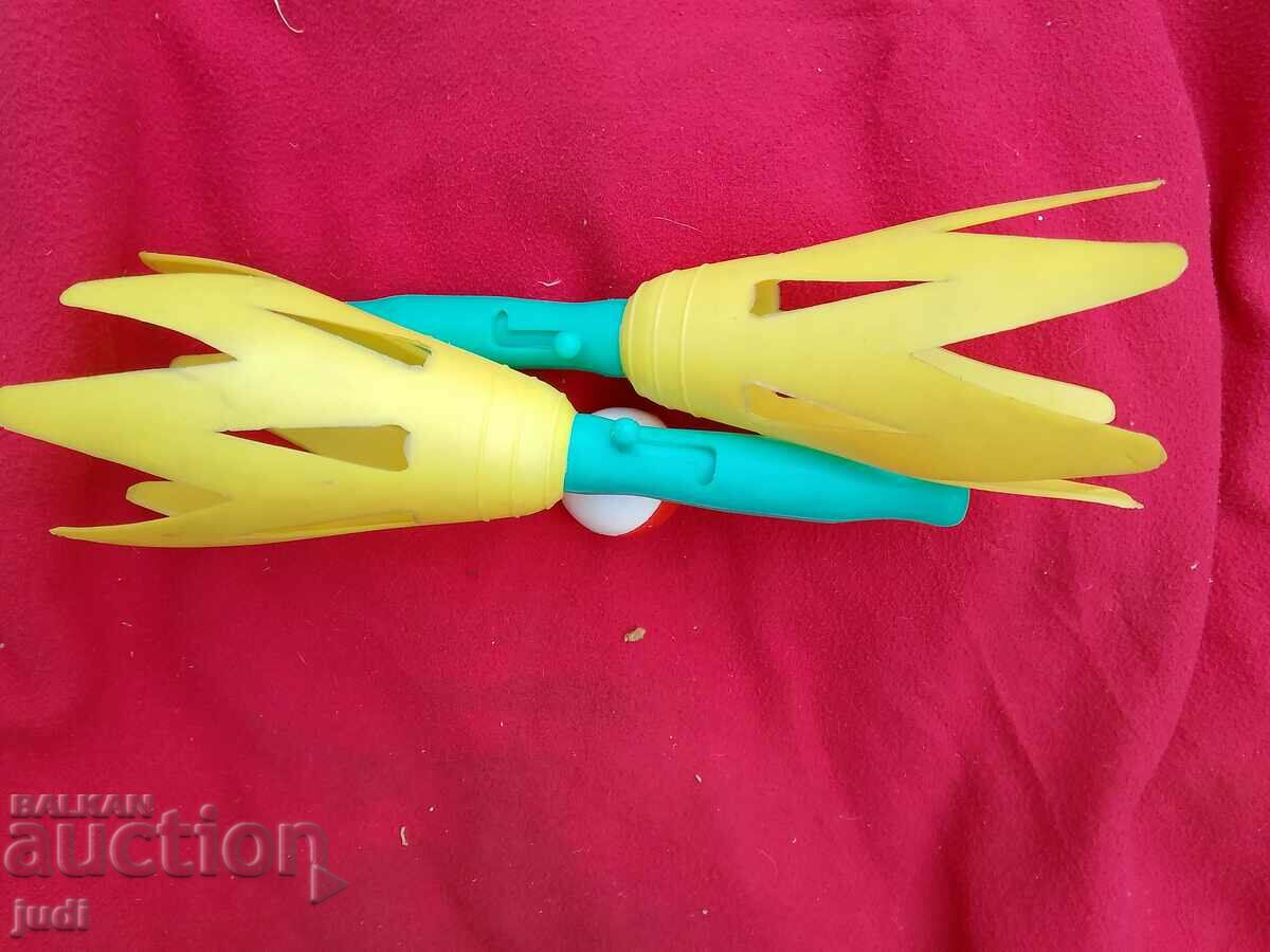 Delivery of Social ball game Delivery of Social ball game