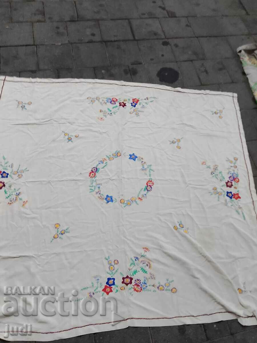 Large tablecloth embroidery