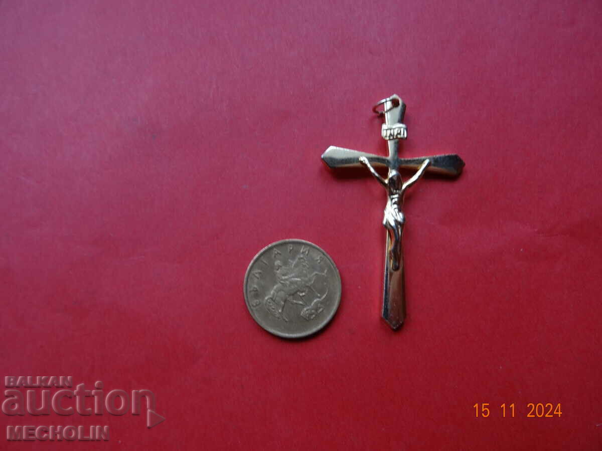 Όμορφος Σταυρός με τιμή 11.00 BGN | € 5.62 Όμορφος Σταυρός με τιμή 11.00 BGN | € 5.62