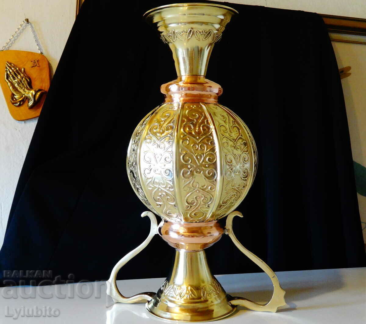 Auction Copper vase, jug, amphora 1.6 kg Auction Copper vase, jug, amphora 1.6 kg