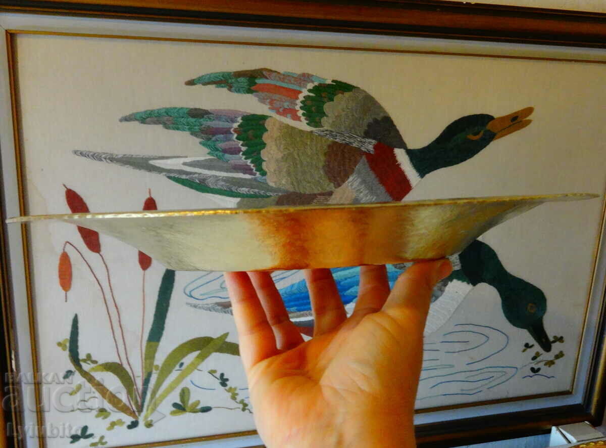 Delivery of Bronze serving dish 1.2 kg, platter, fruit bowl Delivery of Bronze serving dish 1.2 kg, platter, fruit bowl