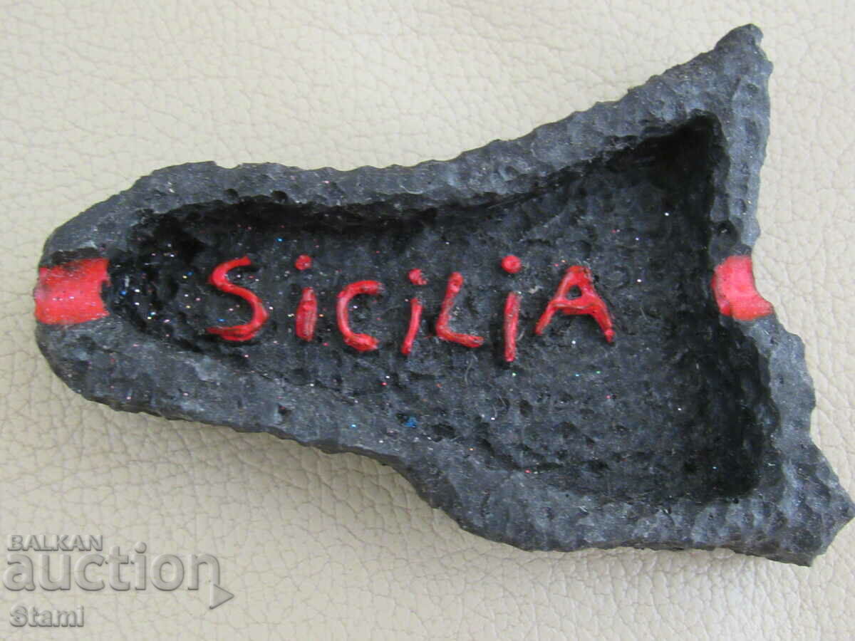 Delivery of Ashtray of lava from Mount Etna, Sicily, Italy Delivery of Ashtray of lava from Mount Etna, Sicily, Italy