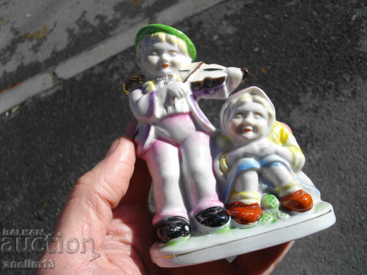 Auction OLD PORCELAIN MARKED Auction OLD PORCELAIN MARKED