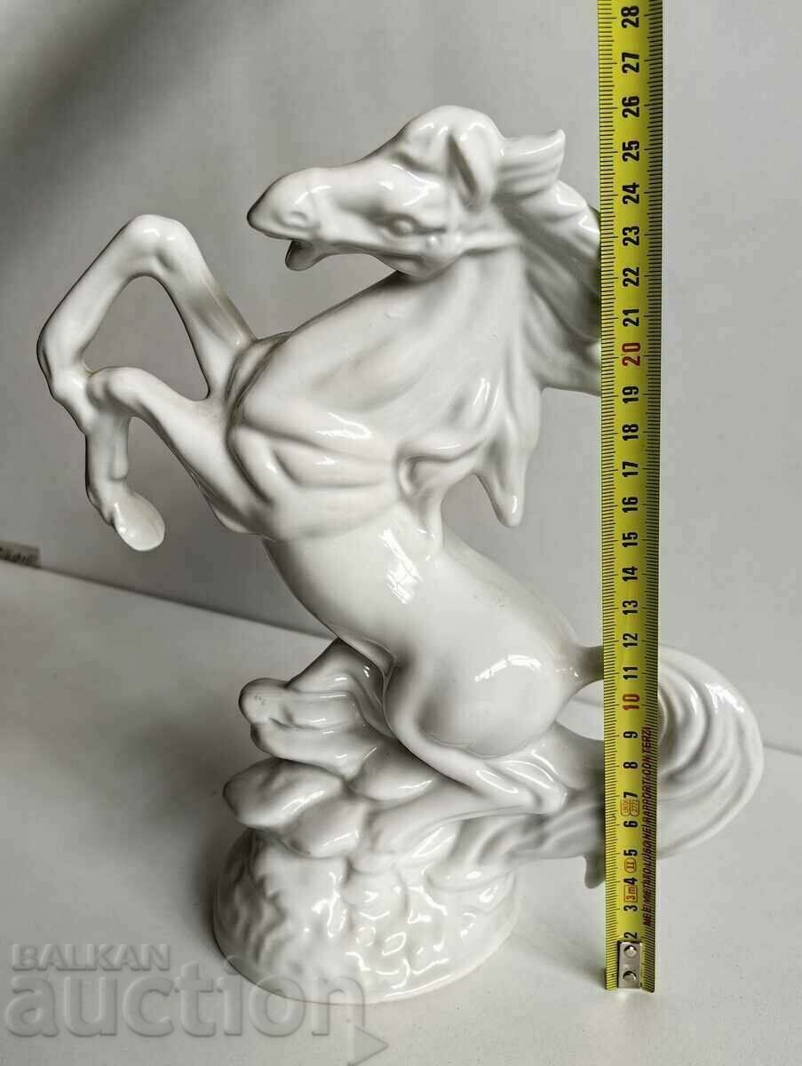 .LARGE PERFECT PORCELAIN STATUETTE HORSE FIGURE PORCELAIN with price 85.00 BGN | € 43.46 .LARGE PERFECT PORCELAIN STATUETTE HORSE FIGURE PORCELAIN with price 85.00 BGN | € 43.46