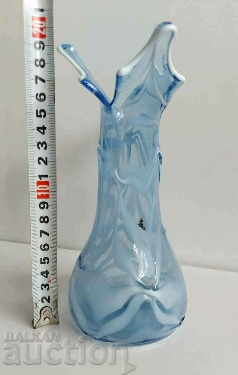 Auction .BEAUTIFUL TOBACCO HEALTHY GLASS VASE TOBACCO GLASS Auction .BEAUTIFUL TOBACCO HEALTHY GLASS VASE TOBACCO GLASS