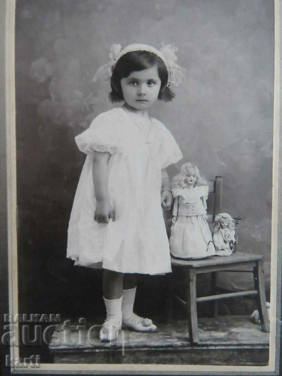 OLD PHOTO - CARDBOARD - PHOTO SISAGYAN - DOBRICH with price 24.99 BGN | € 12.78 OLD PHOTO - CARDBOARD - PHOTO SISAGYAN - DOBRICH with price 24.99 BGN | € 12.78