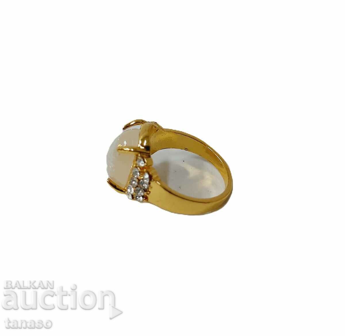 Elliptical cut amber ring with price 25.00 BGN | € 12.78