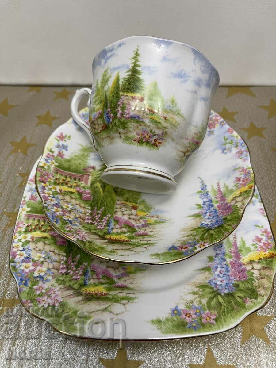 Frumos set de ceai triplu ROYAL ALBERT