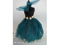 Manechin vechi de păpuși pentru haine de păpuși pentru cusut, plasare