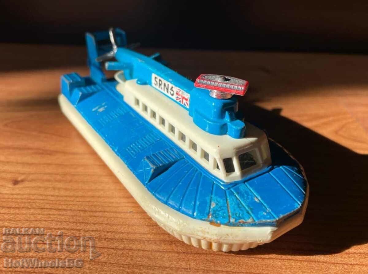 Auction  MATCHBOX Super Kings K-22 Hovercraft S.R.N.6 Diecast.