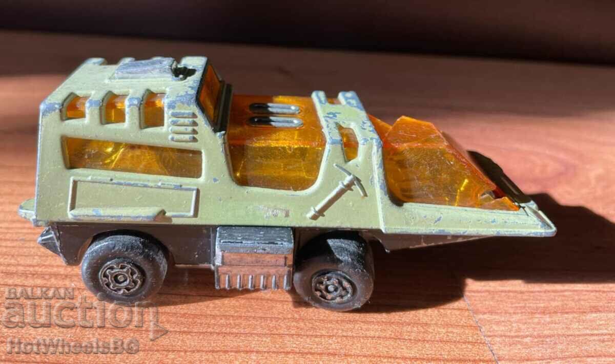 MATCHBOX matchbox Adventure 2000 K-2001 raider command