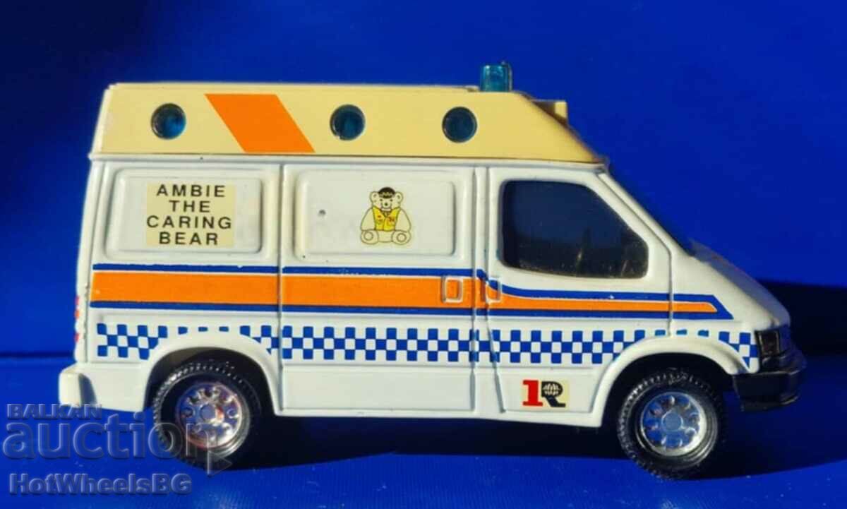 MATCHBOX Super Kings Ford Transit Air Ambulance with price 20.00 BGN | € 10.23