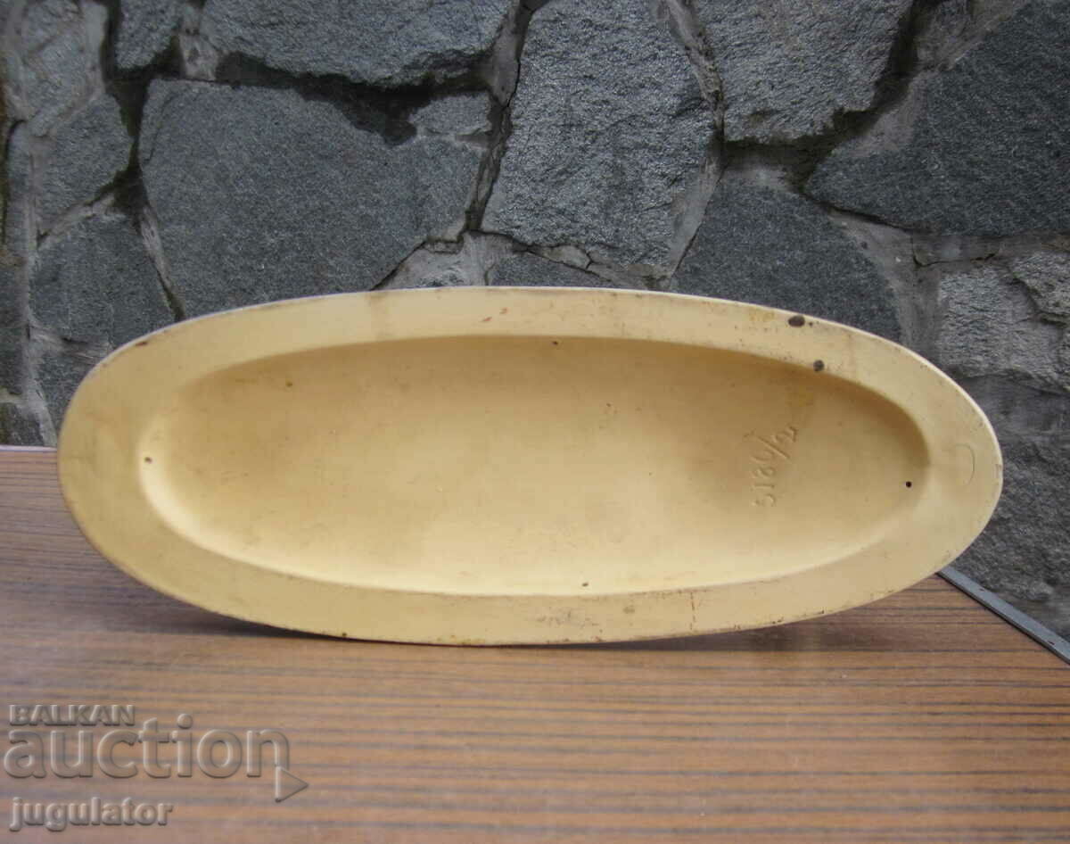 Bulgarian ceramic figure plastic German shepherd dog - 6 Bulgarian ceramic figure plastic German shepherd dog - 6