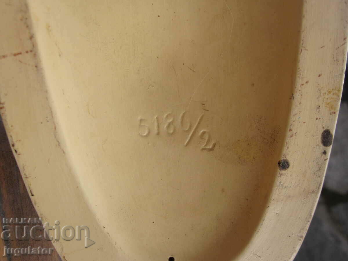 Bulgarian ceramic figure plastic German shepherd dog - 7 Bulgarian ceramic figure plastic German shepherd dog - 7