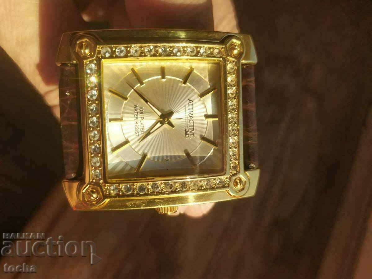 Delivery of Attractive Q&Q, perfect appearance, working Delivery of Attractive Q&Q, perfect appearance, working