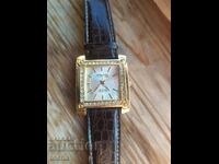 beautiful women's watch, working