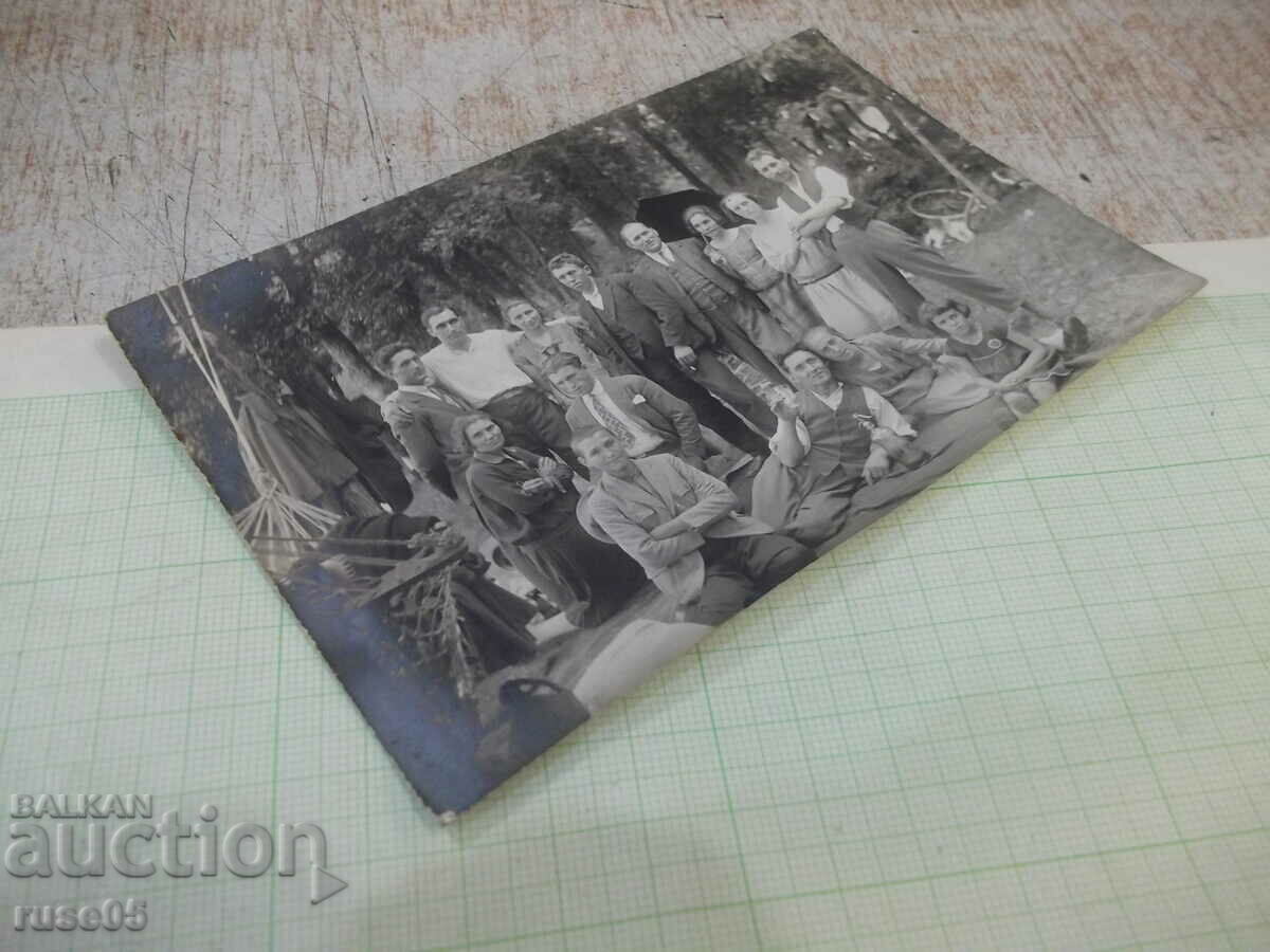 Auction An old photo of an outing in the suburbs Auction An old photo of an outing in the suburbs