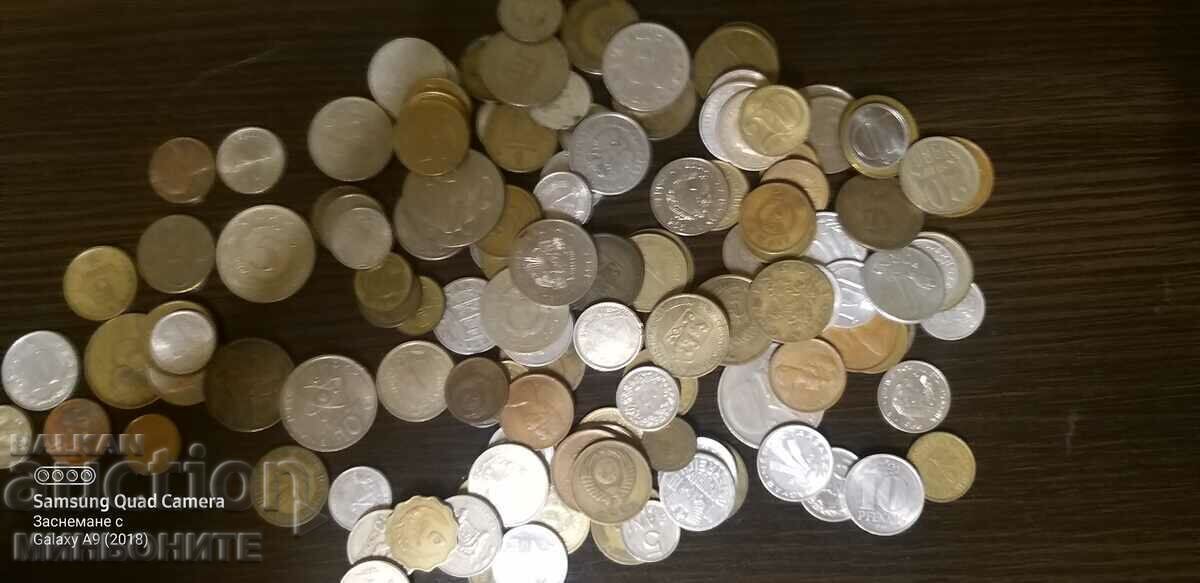 Lot of 120 foreign coins with price 25.00 BGN | € 12.78 Lot of 120 foreign coins with price 25.00 BGN | € 12.78
