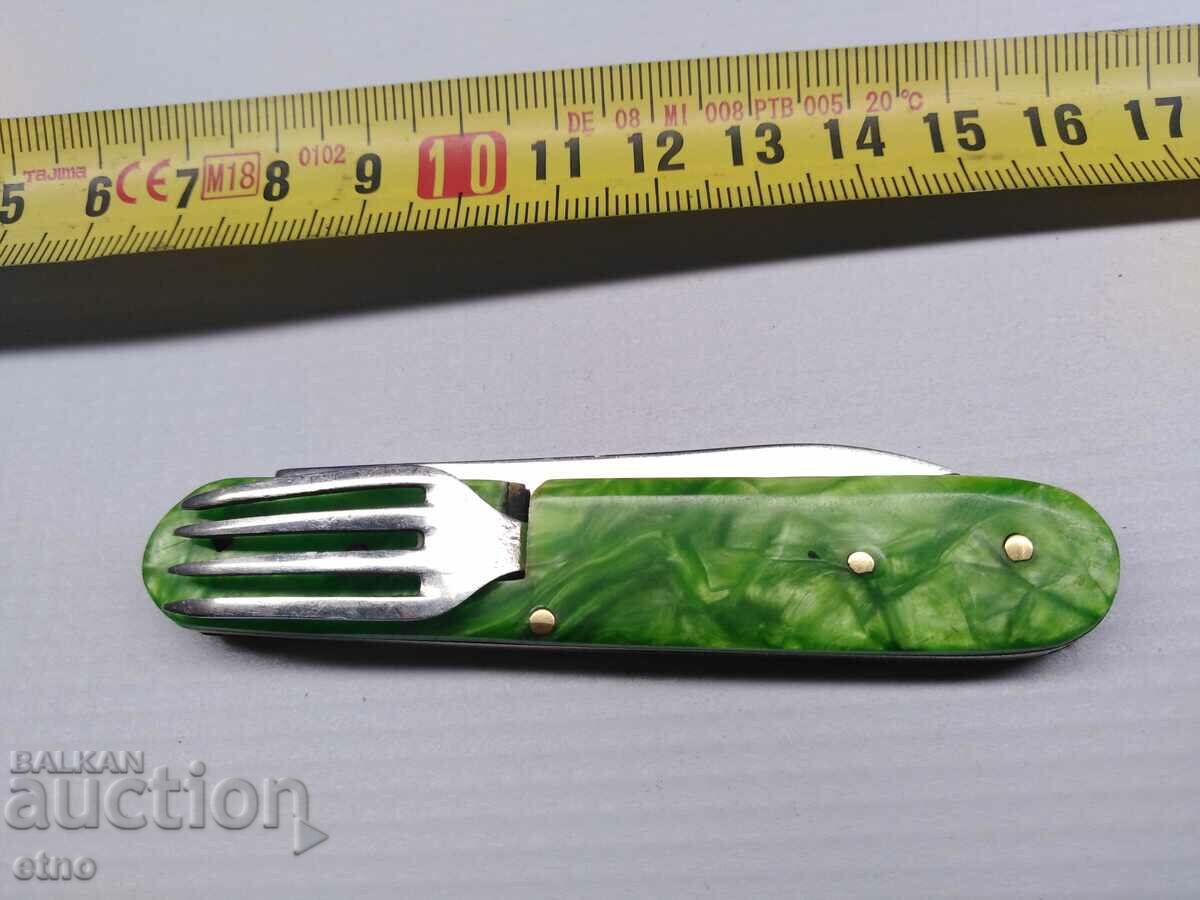 Delivery of OLD POCKET KNIFE - VELIKO TARNOVO Delivery of OLD POCKET KNIFE - VELIKO TARNOVO