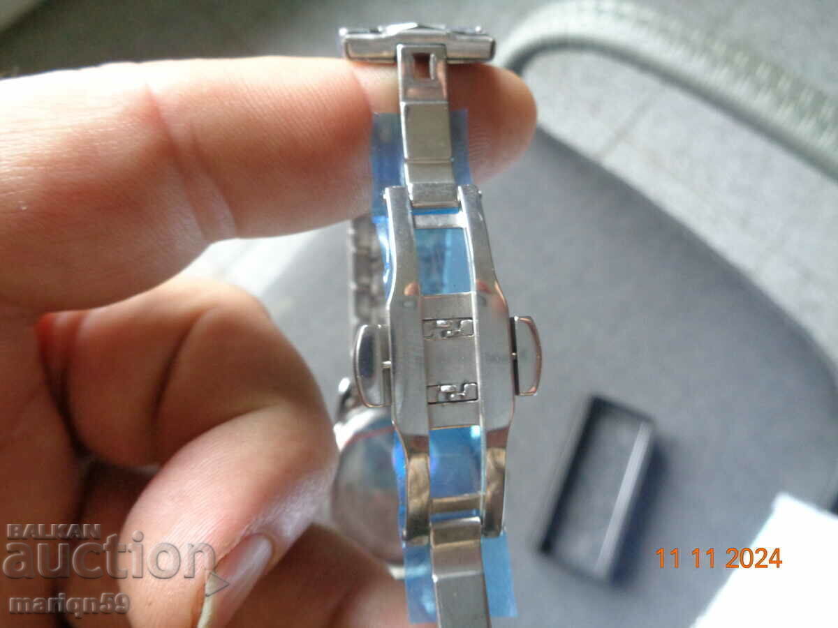 Livrarea Ceas nou-nouț WATERPROOF lanț puternic 111 Livrarea Ceas nou-nouț WATERPROOF lanț puternic 111