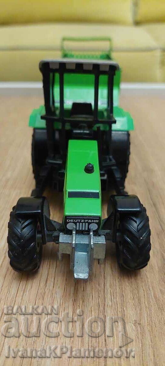 Delivery of Trolley metal SIKU Germany for collectors Delivery of Trolley metal SIKU Germany for collectors