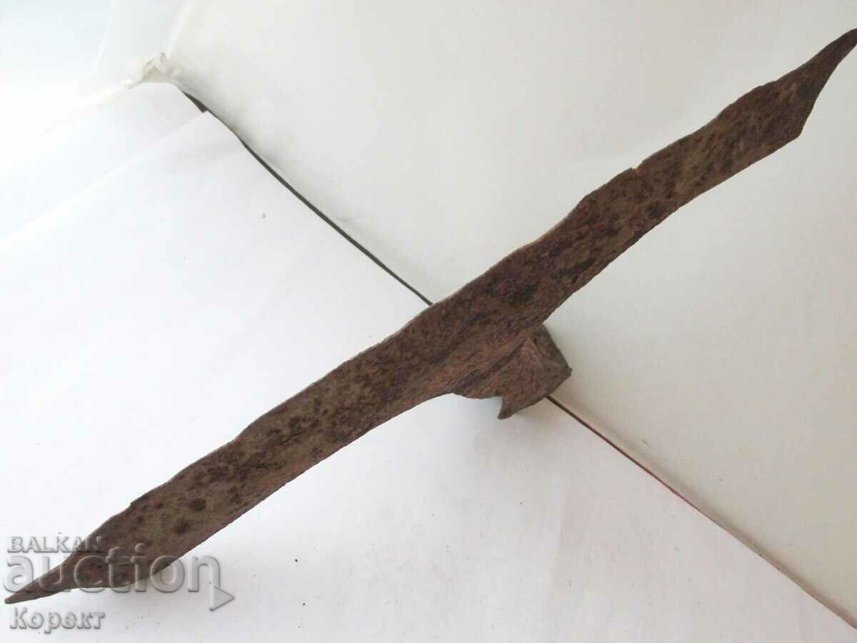 Very old Military Iron Battleaxe with price 500.00 BGN | € 255.65 Very old Military Iron Battleaxe with price 500.00 BGN | € 255.65