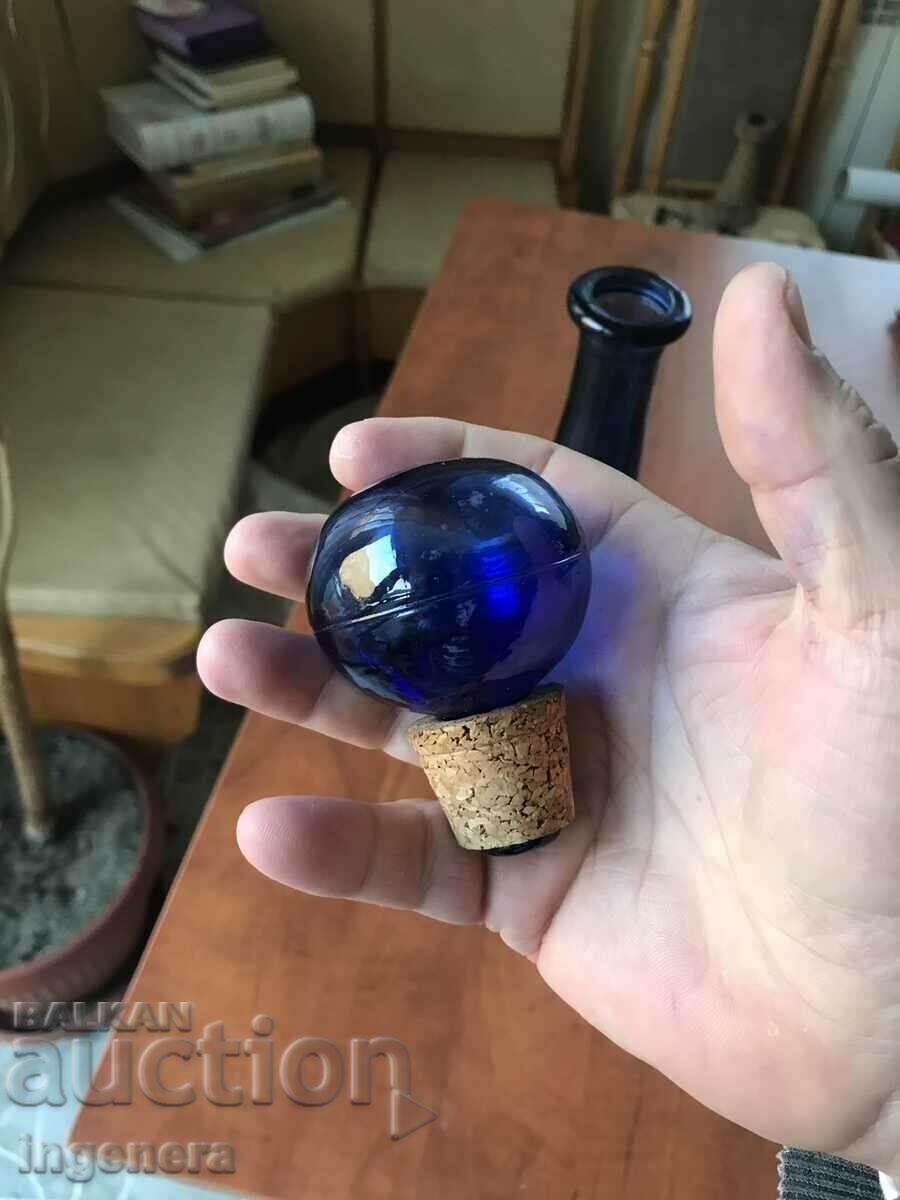 Auction BOTTLE BOTTLE COLLECTIBLE GLASS COBALT BLUE -1 L Auction BOTTLE BOTTLE COLLECTIBLE GLASS COBALT BLUE -1 L