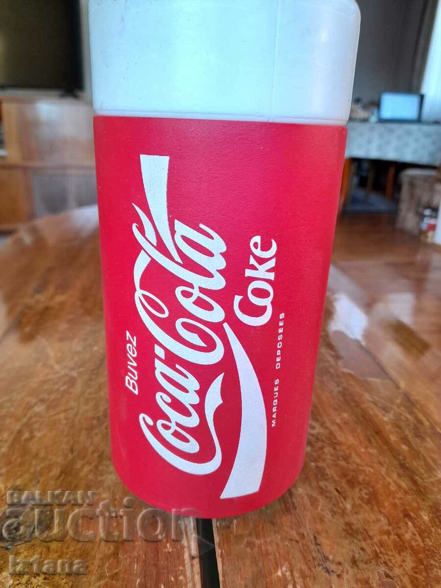Coca Cola liquid bottle, Coca Cola with price 32.00 BGN | € 16.36 Coca Cola liquid bottle, Coca Cola with price 32.00 BGN | € 16.36