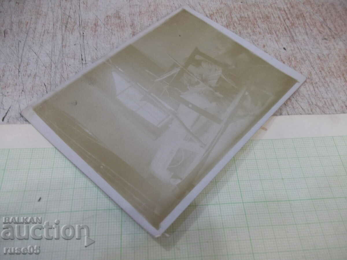Auction Old photo behind the loom Auction Old photo behind the loom
