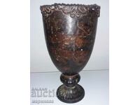 VAZĂ MARE VECHE DE CURU CU HAPA