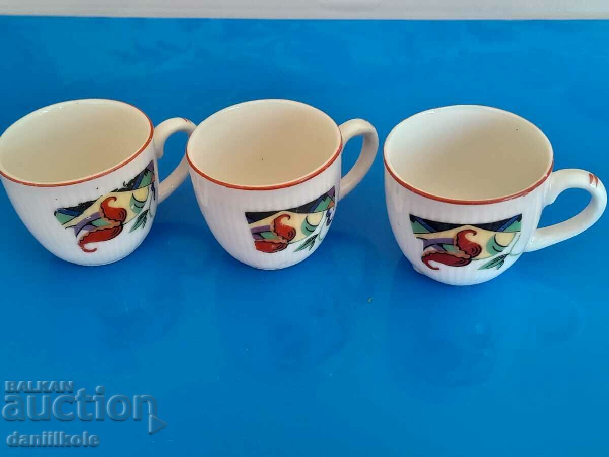 *$*Y*$* SET OF OLD SMALL CUPS BULGARIA PORCELAIN SUPER*$*Y*$* - 7 *$*Y*$* SET OF OLD SMALL CUPS BULGARIA PORCELAIN SUPER*$*Y*$* - 7