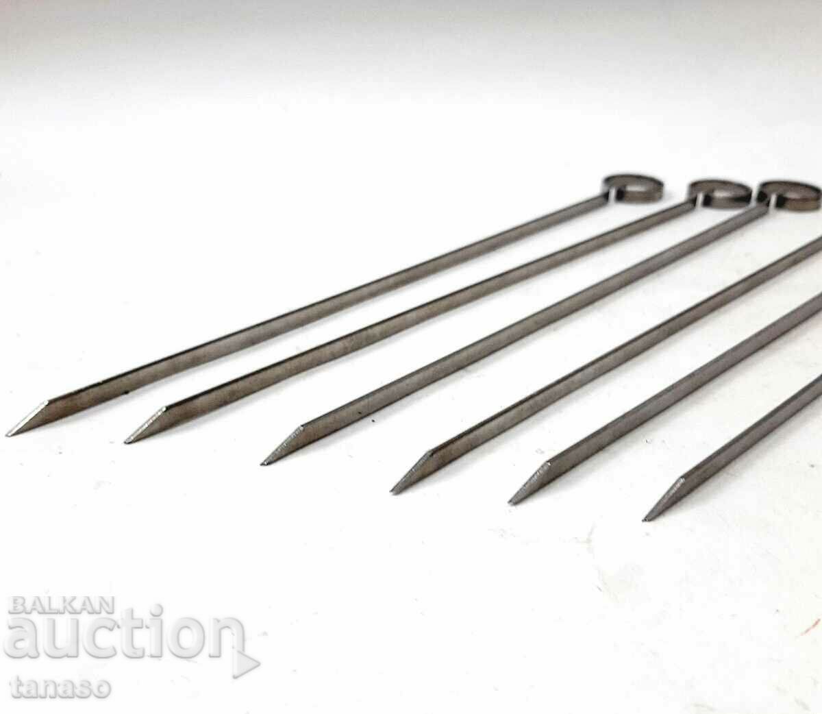 Delivery of Flat skewers 30 cm, set of 6 pcs. (7.3) Delivery of Flat skewers 30 cm, set of 6 pcs. (7.3)