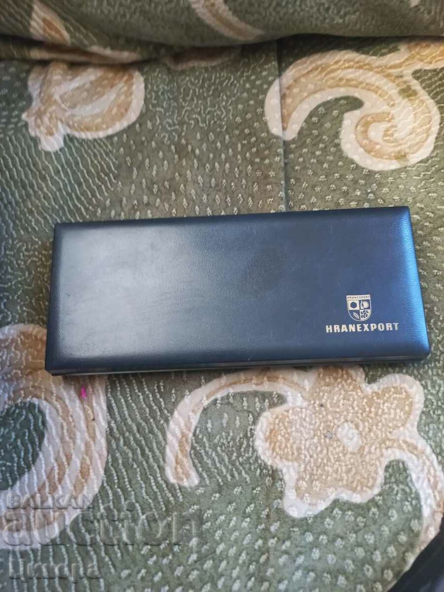 SOC GIFT SET WATCH CHEMICAL LIGHTER - 7 SOC GIFT SET WATCH CHEMICAL LIGHTER - 7