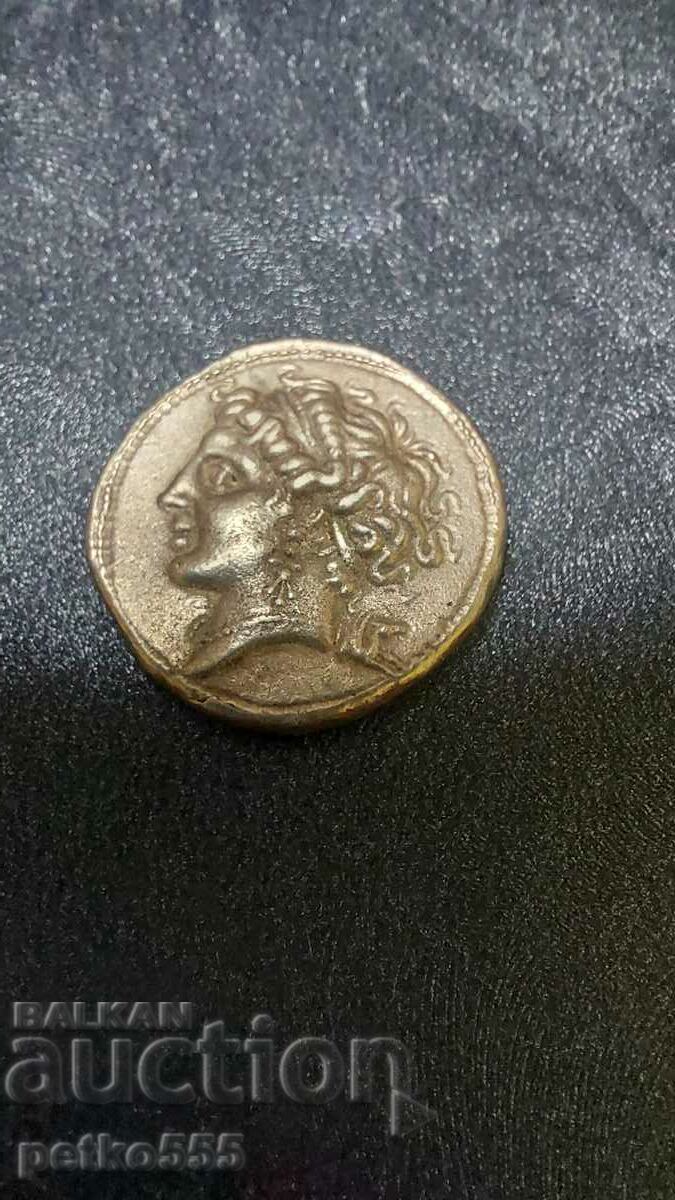 Moneda de argint /replica/ cu preț 60.00 BGN | € 30.68