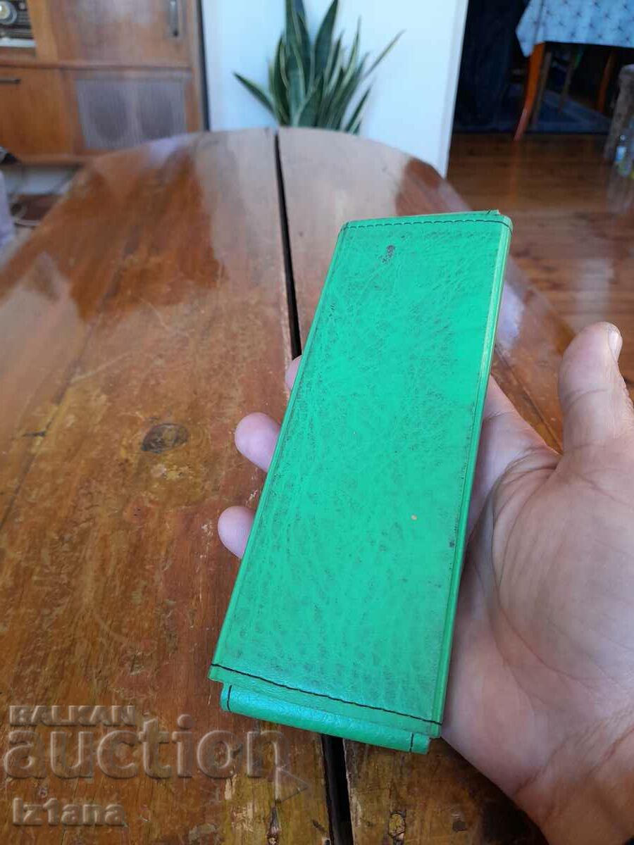 Delivery of An old school kit Delivery of An old school kit