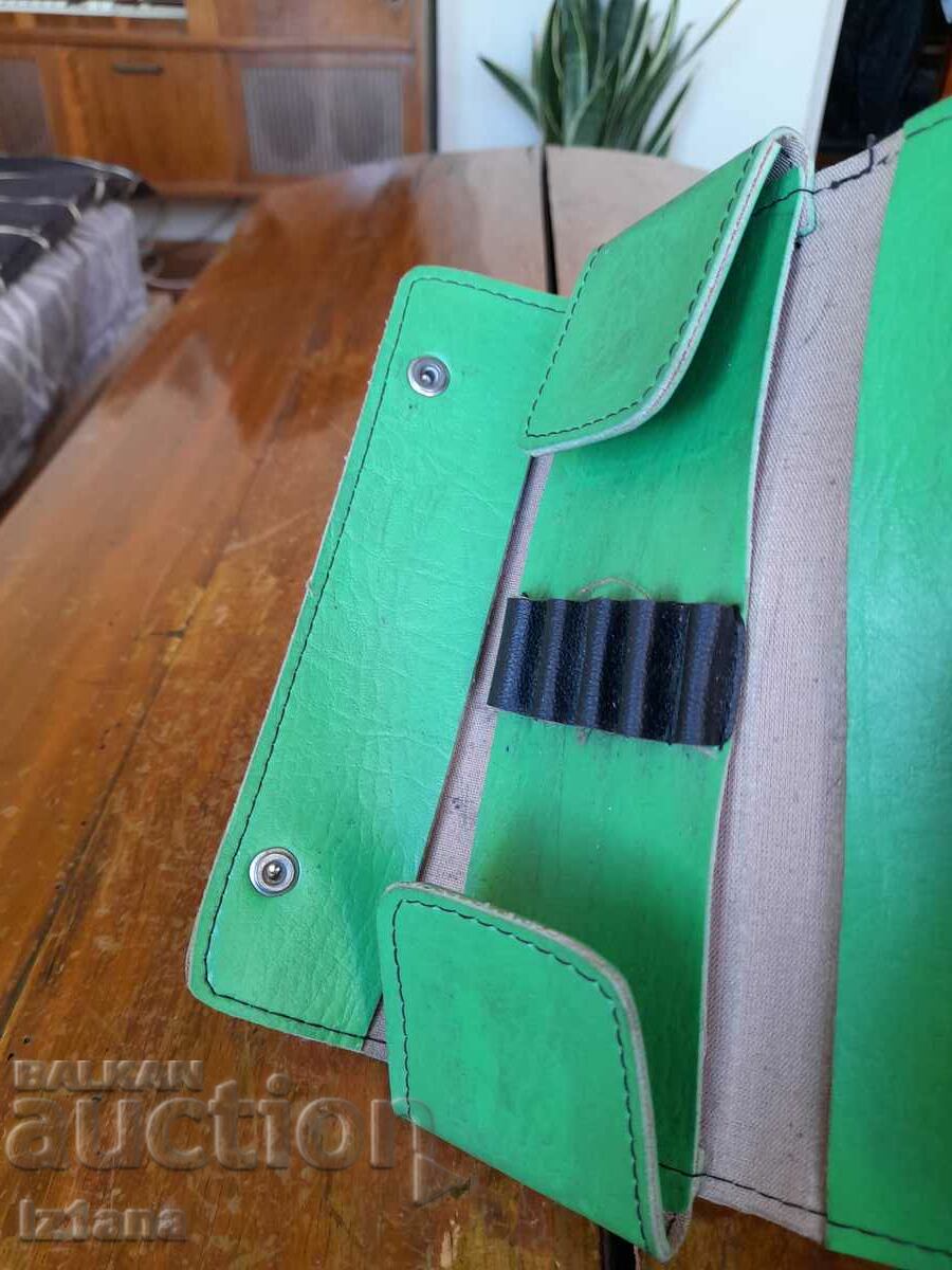 An old school kit - 5 An old school kit - 5