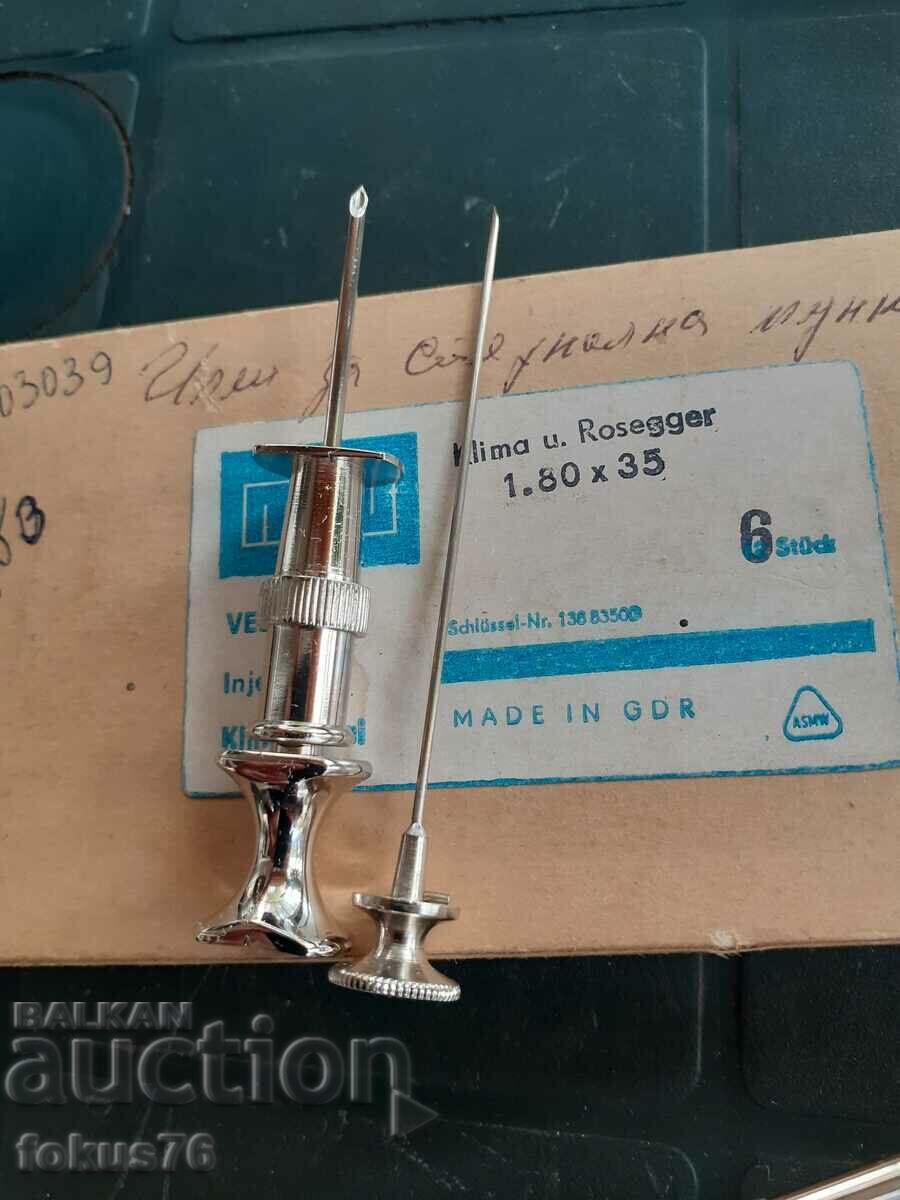 Auction Vintage medical collectible set of puncture needles Auction Vintage medical collectible set of puncture needles