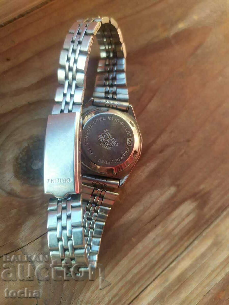 Orient, Orient women's. Automatic, 21 stones. It works with price 70.00 BGN | € 35.79