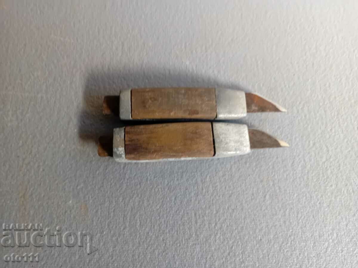 OLD MODEL KNIFE, KNIVES - 2 pieces - 5 OLD MODEL KNIFE, KNIVES - 2 pieces - 5