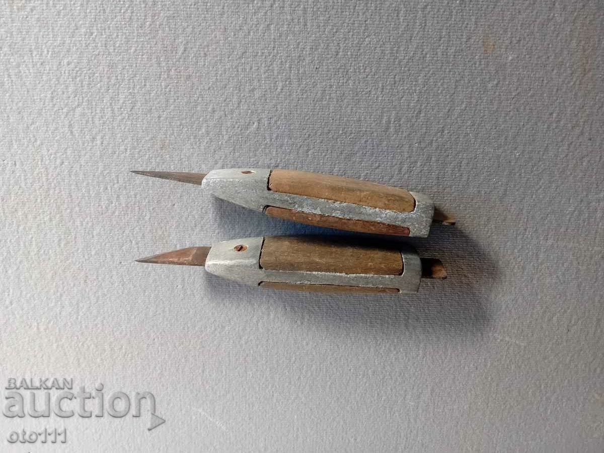 OLD MODEL KNIFE, KNIVES - 2 pieces - 6 OLD MODEL KNIFE, KNIVES - 2 pieces - 6