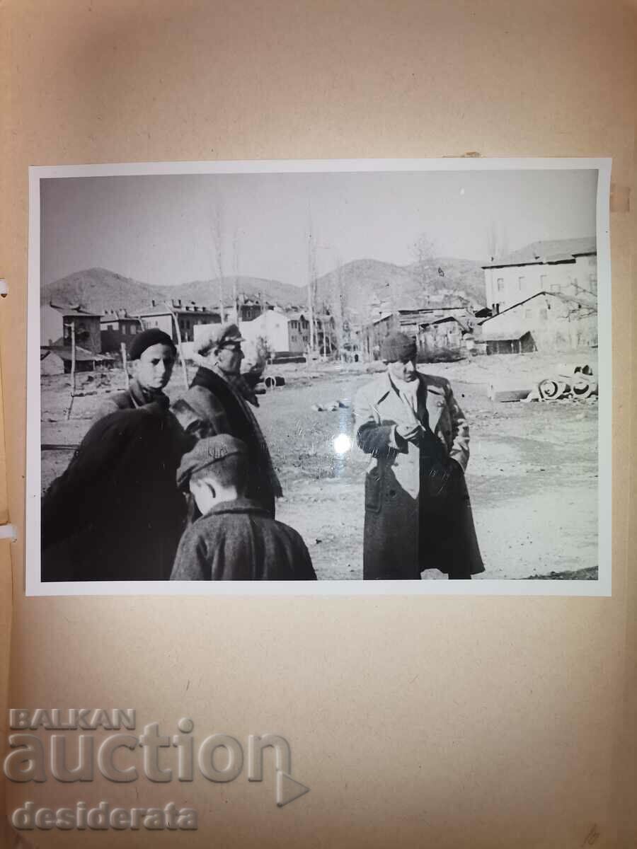 Φάκελος με παλιές φωτογραφίες (αντίγραφο) από την έξοδο των Εβραίων. - 7 Φάκελος με παλιές φωτογραφίες (αντίγραφο) από την έξοδο των Εβραίων. - 7