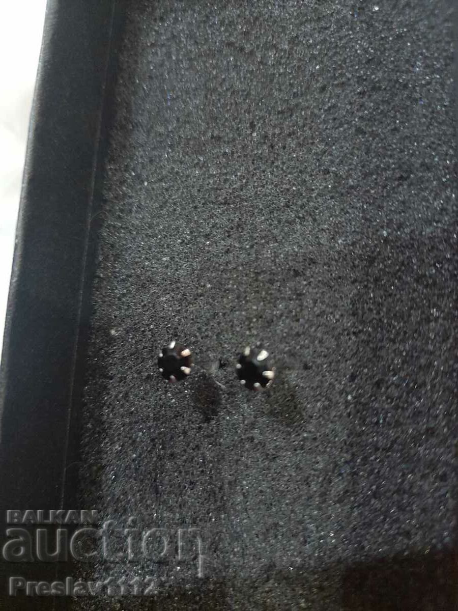 Onyx earrings 5mm