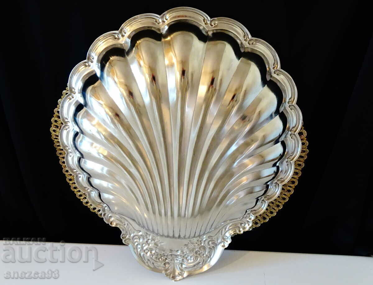 Silver-plated dish for serving mother-of-pearl, baroque. - 7 Silver-plated dish for serving mother-of-pearl, baroque. - 7